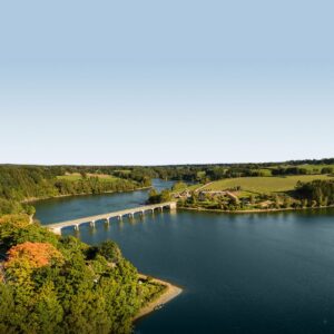 Lac de Robertville: nombreuses promenades au bord de l'eau